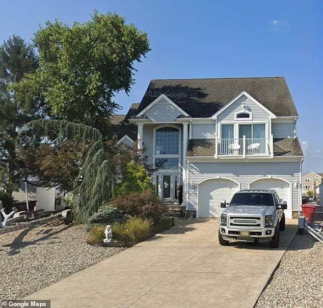Millionaire grandpa, 64, was DRUNK when he crashed boat during 9pm trip and killed his two young grandkids who were his daughter's only children, police say | Daily Mail Online