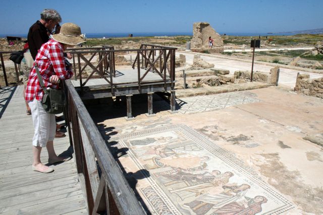 Zypern: An Aphrodites Badestrand - manager magazin