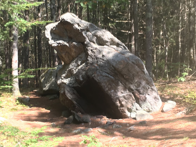 Rondinones' Adventures: Frog Rock, New Boston NH
