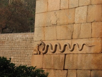 Viswanath Geologist: Chitradurga Fort (Elu Suttina Kote/Kallina Kote )