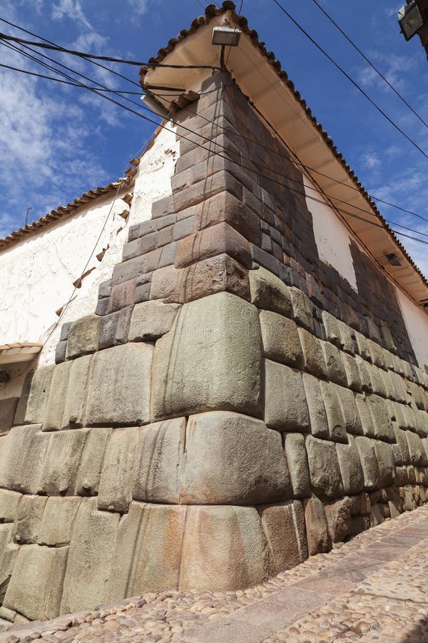 Fusion of Inca and Spanish Colonial Architecture in Santo Domingo Convent and Qoricancha Temple a Must Visit Landmark in Cusco Stock PH๏τo - Image of historical, cusco: 358542170