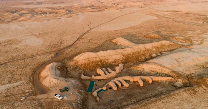 Sốc với “cỗ máy chống tận thế” 4.000 năm tuổi ở Iraq